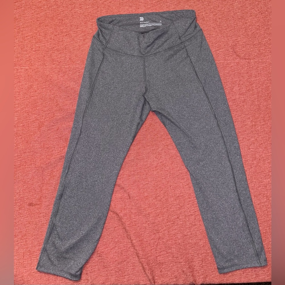 All in Motion Gray Capri Leggings